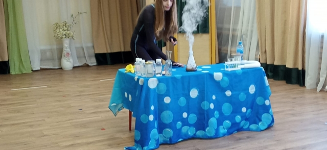 Image title
